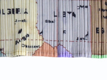 Load image into Gallery viewer, 極美品 ISSEY MIYAKE イッセイミヤケ PLEATS PLEASE プリーツプリーズ World Map Shirt タンクトップ PP81-JK591 サイズ3 中古 4b004372