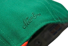 Load image into Gallery viewer, 極美品 ESSENTIAL エッセンシャル FEAROFGOD フィアオブゴッド NEWERA ニューエラ 59FIFTY FITTED CAP ベースボールキャップ グリーン 中古 4b004406