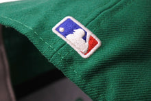 Load image into Gallery viewer, 極美品 ESSENTIAL エッセンシャル FEAROFGOD フィアオブゴッド NEWERA ニューエラ 59FIFTY FITTED CAP ベースボールキャップ グリーン 中古 4b004406