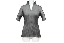 Load image into Gallery viewer, 極美品 ISSEY MIYAKE ME イッセイミヤケ スリーブ 総柄 カットソー IF62FJ21902 グレー 中古 4b004463