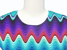 Load image into Gallery viewer, 極美品 ISSEY MIYAKE ME イッセイミヤケ ミー ノースリーブ カットソー MI03FK267 ブルー マルチカラー 中古 4b004467