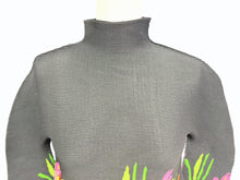 画像をギャラリービューアに読み込む, 極美品 me ISSEY MIYAKE ミー イッセイミヤケ 長袖トップス MI41FJ211 フリーサイズ ブラック マルチカラー 総柄 中古 4b004466