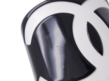 Load image into Gallery viewer, CHANEL シャネル バングル ブレスレット ココマーク 01P刻印 プラスチック ブラック ホワイト 美品 中古 4b004478