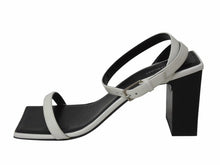 画像をギャラリービューアに読み込む, 極美品 BALENCIAGA バレンシアガ スクエア サンダル 570298 イタリア製 レザー ホワイト ブラック サイズ37 中古 4b004513