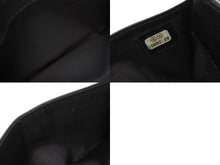 Load image into Gallery viewer, CHANEL シャネル カメリア カードケース 名刺入れ パスケース ココマーク 15番台 ラムスキン ブラック シルバー金具 美品 中古 4b004559