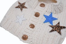 Load image into Gallery viewer, 新品未使用 CHROME HEARTS クロムハーツ STAR PATCHES CASHMERE BALACLAVA スターパッチ ブロンズクロスボールボタン カシミヤ バラクラバ ホワイト 中古 4b004571