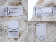 Load image into Gallery viewer, 新品未使用 CHROME HEARTS クロムハーツ STAR PATCHES CASHMERE BALACLAVA スターパッチ ブロンズクロスボールボタン カシミヤ バラクラバ ホワイト 中古 4b004571