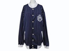 画像をギャラリービューアに読み込む, BADBOY バッドボーイ ジャージースタジアムジャケット ロゴ刺繍 ポリエステル ブルゾン ネイビー ホワイト サイズXL 美品 中古 4b004578