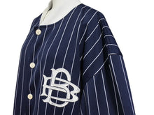 画像をギャラリービューアに読み込む, BADBOY バッドボーイ ジャージースタジアムジャケット ロゴ刺繍 ポリエステル ブルゾン ネイビー ホワイト サイズXL 美品 中古 4b004578