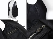 Load image into Gallery viewer, 極美品 CHROME HEARTS クロムハーツ CLASSIC 2B SUD レザーベスト サイズS クロスボールボタン カーフレザー ブラック 中古 4b004592