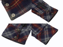 Load image into Gallery viewer, CHROME HEARTS クロムハーツ 長袖 チェックシャツ オールドクロス ボタン クロスパッチ レッド ネイビー サイズS 美品 中古 4b004593