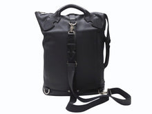 Load image into Gallery viewer, 極美品 CHROME HEARTS クロムハーツ EAT YOU WHOLE 3WAYバッグ ダガージップ クロスボール レザー シルバー925 ブラック 中古 4b004597