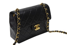 画像をギャラリービューアに読み込む, 極美品 CHANEL シャネル ミニマトラッセ 17 チェーンショルダーバッグ 2番台 ラムスキン ココマーク ブラック 中古 4b004615