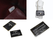 Load image into Gallery viewer, CHANEL シャネル マトラッセ25 Wフラップ Wチェーンショルダーバッグ 3番台 ラムスキン ココマーク ブラック 美品 中古 4b004618
