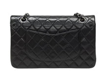 Load image into Gallery viewer, 極美品 CHANEL シャネル ココマーク チェーンショルダーバッグ Wフラップ 25 7番台 ブラック レザー シルバー金具 中古 4b004619