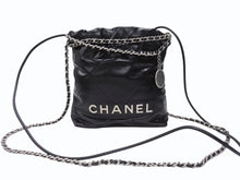 Load image into Gallery viewer, 極美品 CHANEL シャネル シャネル22 ミニ チェーンショルダーバッグ AS3980 ランダム番台 カーフスキン ブラック 中古 4c069520
