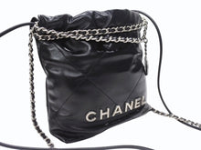 Load image into Gallery viewer, 極美品 CHANEL シャネル シャネル22 ミニ チェーンショルダーバッグ AS3980 ランダム番台 カーフスキン ブラック 中古 4c069520