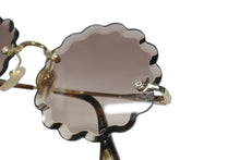 画像をギャラリービューアに読み込む, Chloe クロエ サングラス メガネ べっ甲柄 CE142S 742 プラスチック ゴールド金具 ブラウン 美品 中古 4b004630