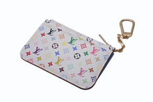 Load image into Gallery viewer, 極美品 LOUIS VUITTON ルイヴィトン ポシェット クレ コインケース 小銭入れ M93733 モノグラム マルチカラー ホワイト 村上隆 中古 4b004668