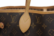 Load image into Gallery viewer, 新品同様 LOUIS VUITTON ルイヴィトン ネヴァーフルMM トートバッグ M40156 モノグラム ブラウン ゴールド金具 中古 4b004674