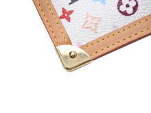 Load image into Gallery viewer, 新品同様 LOUISVUITTON ルイヴィトン ポシェットクレコインケース M92655 モノグラムマルチカラー 村上隆 ホワイト 中古 4b004676