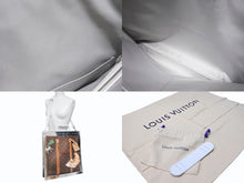 Load image into Gallery viewer, 極美品 希少 LOUIS VUITTON ルイヴィトン ハンドバッグ モノグラム フリーザー サックプラ M23151 PVC エナメル レザー ブラウン シルバー 中古 4b004691