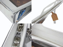 Load image into Gallery viewer, 極美品 希少 LOUIS VUITTON ルイヴィトン ハンドバッグ モノグラム フリーザー サックプラ M23151 PVC エナメル レザー ブラウン シルバー 中古 4b004691