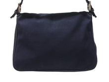 画像をギャラリービューアに読み込む, FENDI フェンディ ショルダーバッグ マンマバケット メタルバックル キャンバス ネイビーシルバー金具 美品 中古 4b004696