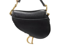 Load image into Gallery viewer, 極美品 Christian Dior クリスチャンディオール マイクロハンドバッグ サドルバッグ Dチャーム ヴィンテージ 型押し レザー ブラック 中古 4b004702