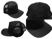 Load image into Gallery viewer, CHROME HEARTS クロムハーツ セメタリークロスパッチ トラッカーキャップ ONE SIZE レザー シルバー925 ブラック 美品 中古 4b004734