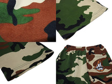 Load image into Gallery viewer, 極美品 CHROME HEARTS クロムハーツ MATTY BOY マッティボーイ カモカーゴ スウェットパンツ サイズS クロスボール カモフラ柄 中古 4b004741