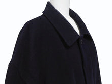 Load image into Gallery viewer, Yohji Yamamoto impermeable ヨウジヤマモト アンペリメアブル 希少 チェスターコート ウール ネイビー サイズ50 美品 中古 4b004756