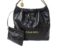 Load image into Gallery viewer, 極美品 CHANEL シャネル 22 ハンドバッグ ショルダーバッグ ランダム番台 シャイニーカーフスキン ブラック ゴールド金具 中古 4b004767