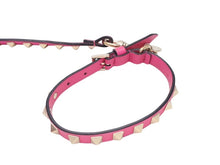 Load image into Gallery viewer, VALENTINO GARAVANI ヴァレンティノ ガラヴァーニ スタッズ 犬用リード&amp;首輪セット レザー ピンク 首輪サイズM 美品 中古 4b004775