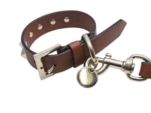 Load image into Gallery viewer, VALENTINO GARAVANI ヴァレンティノ ガラヴァーニ スタッズ 犬用リード&amp;首輪セット レザー ブラウン 首輪サイズS 美品 中古 4b004776