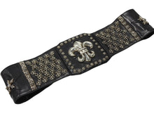 画像をギャラリービューアに読み込む, CHROME HEARTS クロムハーツ チャンピオンベルト 希少 BSフレア スター タイニークロス クロスボール ガスリンガー レザー シルバ−925 ブラック 美品 中古 4b004779