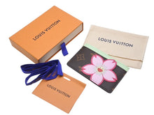 Load image into Gallery viewer, 新品未使用 LOUIS VUITTON ルイヴィトン ポルト カルト サーンプル カードケース M13429 モノグラム チェリーブロッサム 村上隆 中古 4b004781