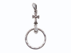極美品 CHROME HEARTS クロムハーツ EWLP NTFL ベイビーファットクロス アイウェアループ ペンダントトップ 重量約10.9g シルバー 中古 4b004814