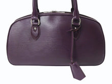 Load image into Gallery viewer, LOUIS VUITTON ルイヴィトン エピ ジャスミン ハンドバッグ M52087 パープル シルバー金具 ロゴ 紫 手持ち 鞄 良品 中古 4b004819