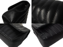 Load image into Gallery viewer, CHANEL シャネル マドモアゼル ダブルフラップ チェーンショルダーバッグ 10番台 ラムスキン ブラック シルバー金具 美品 中古 4b004827