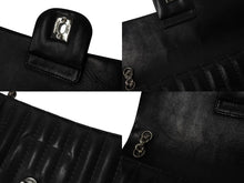 Load image into Gallery viewer, CHANEL シャネル マドモアゼル ダブルフラップ チェーンショルダーバッグ 10番台 ラムスキン ブラック シルバー金具 美品 中古 4b004827
