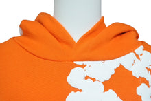 Load image into Gallery viewer, 新品未使用 DENIM TEARS デニムティアーズ THE COTTON WREATH コットンリース フーディー 0F28883E サイズXL オレンジ 中古 4b004848