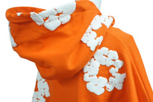 Load image into Gallery viewer, 新品未使用 DENIM TEARS デニムティアーズ THE COTTON WREATH コットンリース フーディー 0F28883E サイズXL オレンジ 中古 4b004848