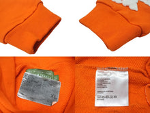 Load image into Gallery viewer, 新品未使用 DENIM TEARS デニムティアーズ THE COTTON WREATH コットンリース フーディー 0F28883E サイズXL オレンジ 中古 4b004848