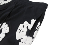 Load image into Gallery viewer, 新品未使用 DENIM TEARS デニムティアーズ THE COTTON WREATH コットンリース スウェットパンツ DT29834 サイズXXL ブラック 中古 4b004850