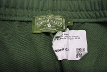 Load image into Gallery viewer, 新品同様 DENIM TEARS デニムティアーズ スウェットパンツ DTSPG2023 ポルトガル製 コットン カーキ ホワイト サイズL 中古 4b004853