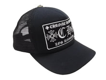 Load image into Gallery viewer, 極美品 CHROME HEARTS クロムハーツトラッカーキャップ ロサンゼルス限定 CHロゴ刺繍 クロスボール シルバー 925 ブラック 中古 4b004903