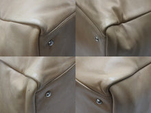 Load image into Gallery viewer, BRUNELLO CUCINELLI ブルネロクチネリ 2WAYバッグ レザー カシミヤ ベージュ ブラウン グレー アンティークシルバー金具 美品 中古 4b004967