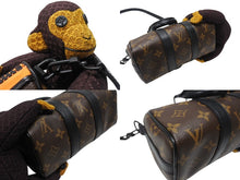 Load image into Gallery viewer, 極美品 LOUIS VUITTON ルイヴィトン キーポルXS LVフレンドニットパペット ヴァージル期 M80118 モノグラムキャンバス レザー ブラウン オレンジ 中古 4b004886