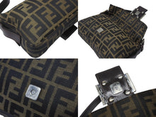 画像をギャラリービューアに読み込む, FENDI フェンディ ハンドバッグ ズッカ柄 マンマバケット ブラウン キャンバス レザー 26424 シルバー金具 美品 中古 4b004992